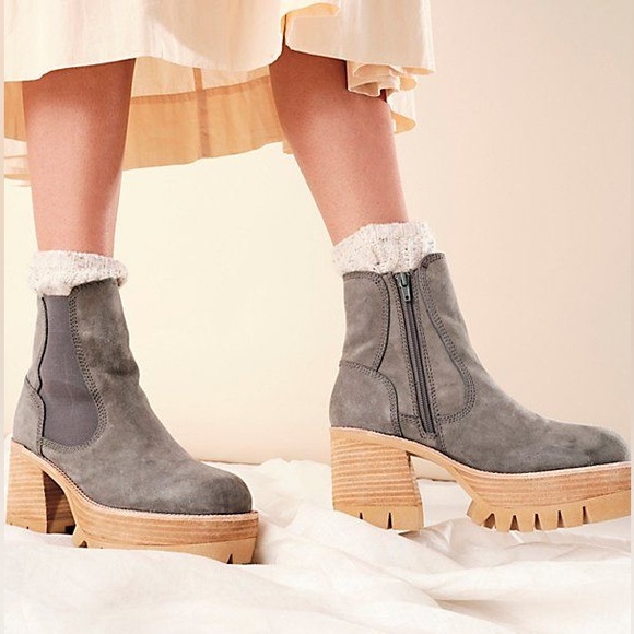 Jeffrey Campbell Shoes - Jeffrey Campbell Free People Preston Suede Ankle Boot Platform Lug Sole Gray 8